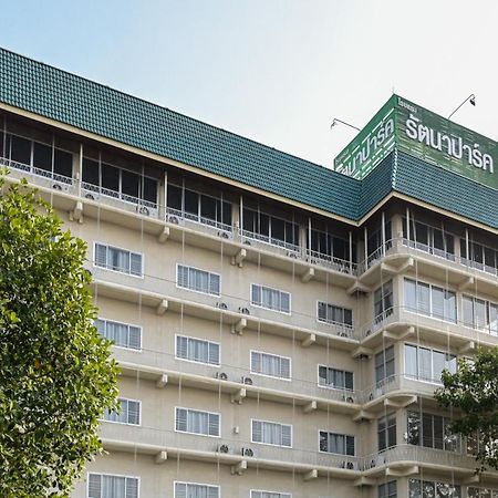 Rattana Park Hotel Phitsanulok Luaran gambar