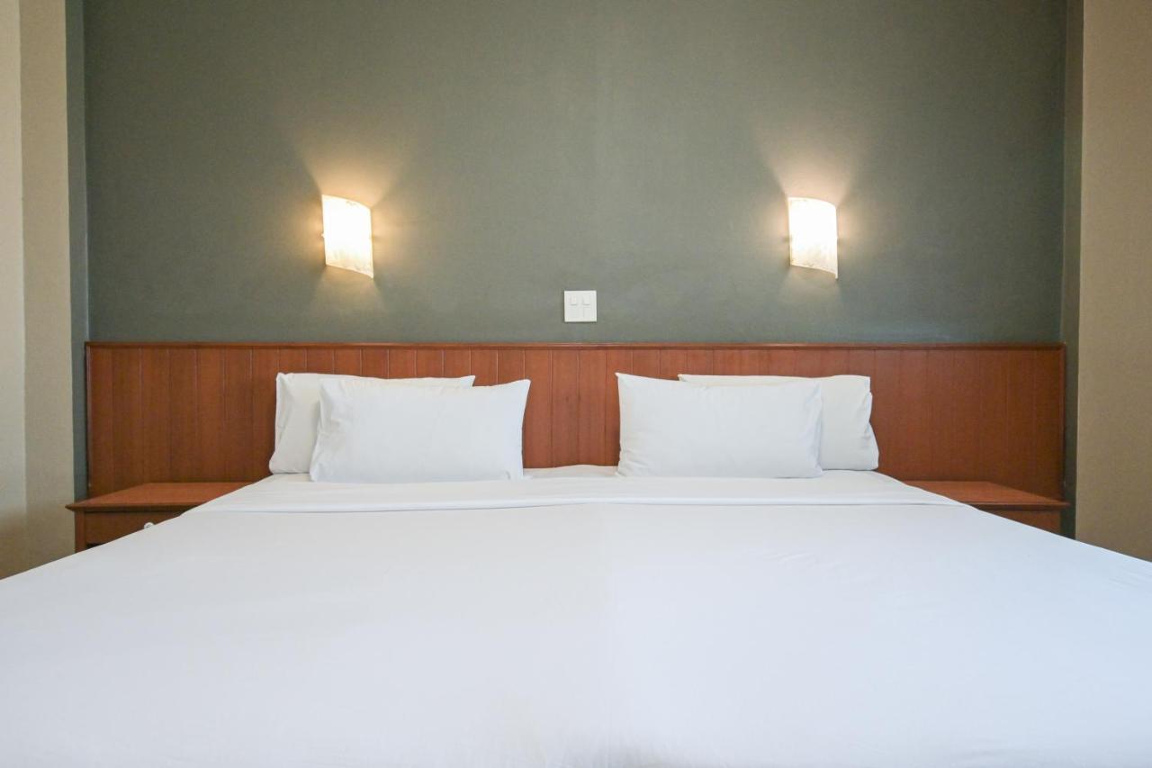 Rattana Park Hotel Phitsanulok Luaran gambar