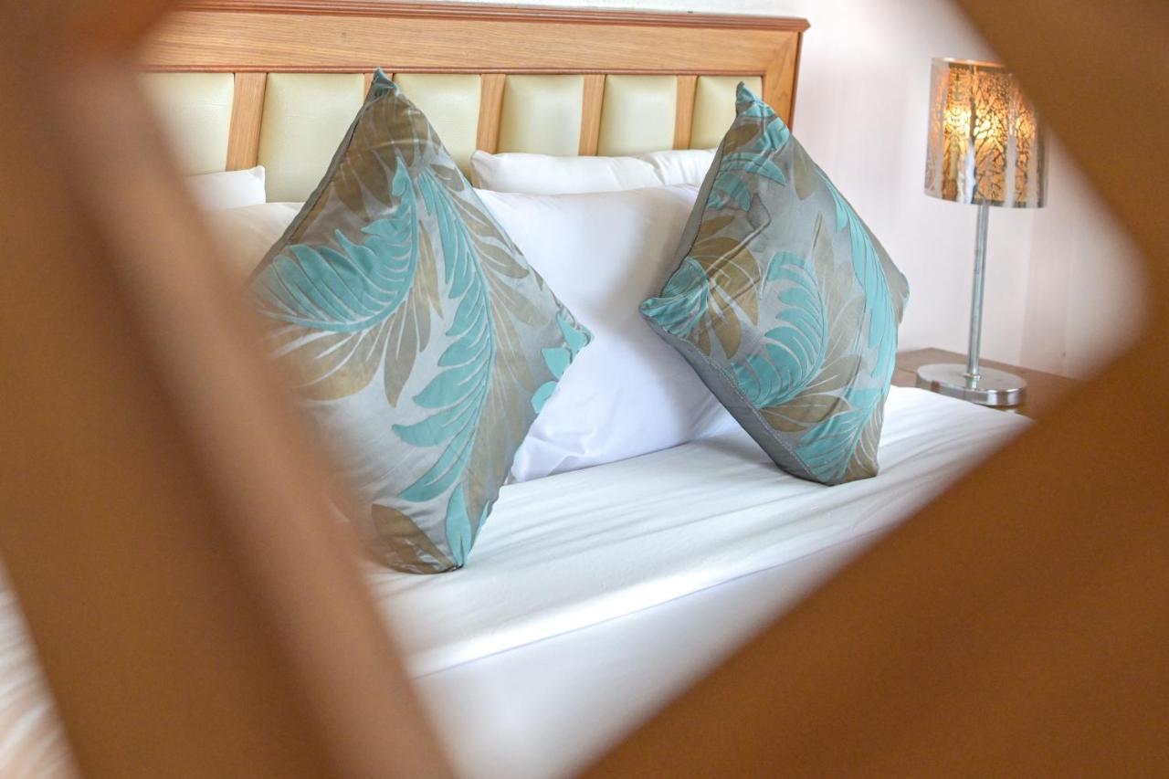 Rattana Park Hotel Phitsanulok Luaran gambar