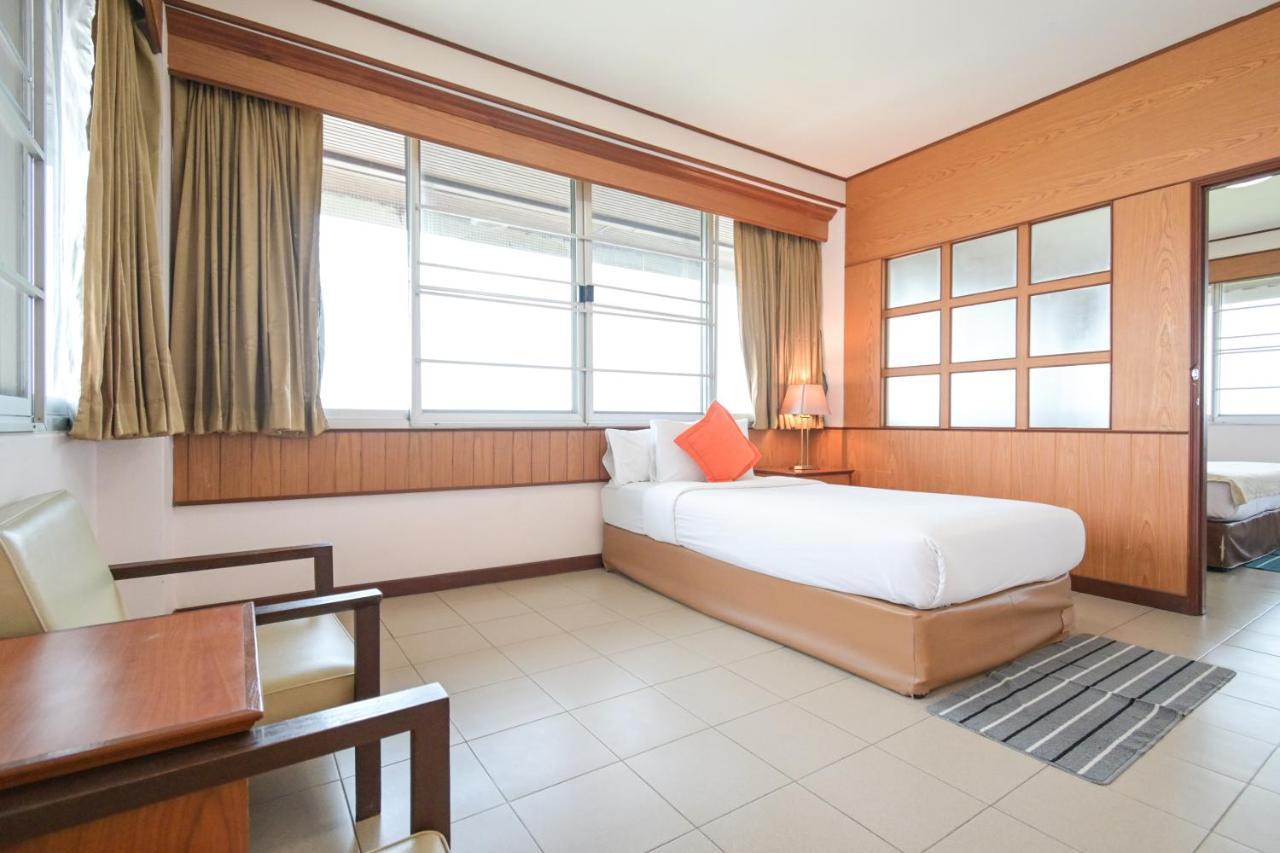 Rattana Park Hotel Phitsanulok Luaran gambar